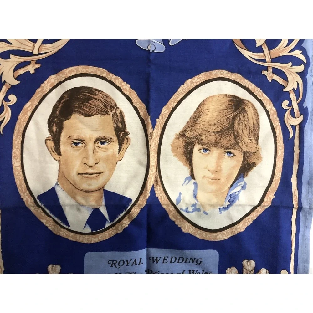 Vintage Royal Wedding‎ Tea Towel 1981 Prince Charles Lady Diana Blue Excellent